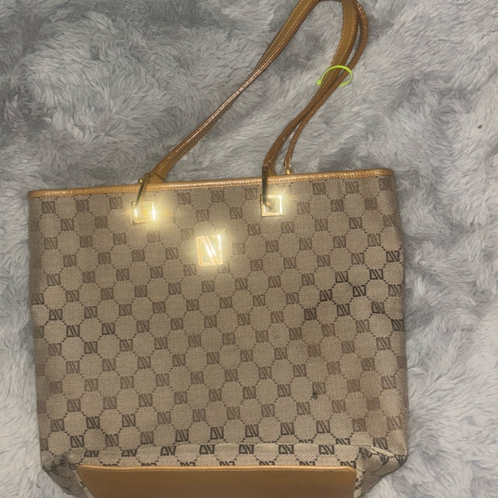 Vivian Valentino handbag